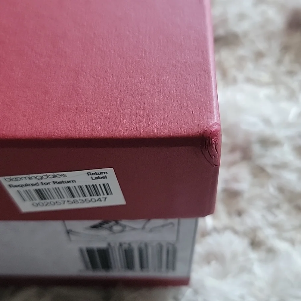 Salvatore Ferragamo shoes box - Picture 8 of 9